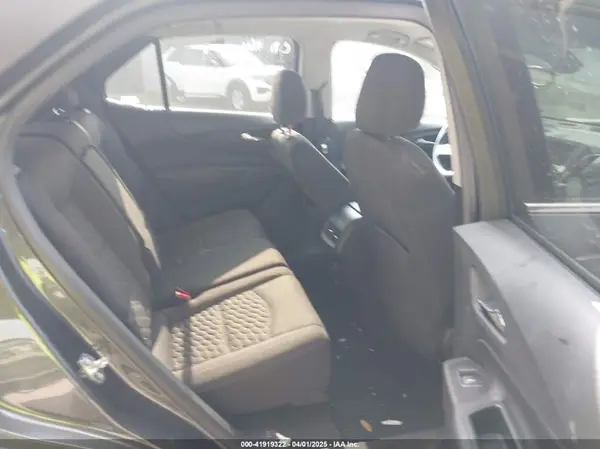 3GNAXJEV2KS593017 2019 CHEVROLET EQUINOX - Image 8