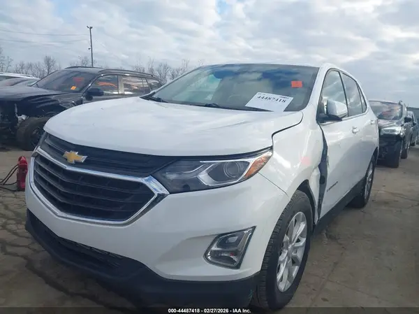 3GNAXJEV2KS604758 2019 CHEVROLET EQUINOX - Image 2