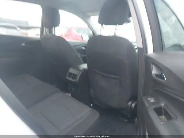 3GNAXJEV2KS604758 2019 CHEVROLET EQUINOX - Image 8