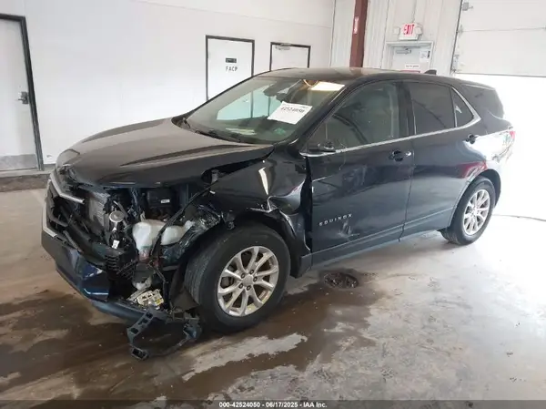3GNAXJEV2LS738624 2020 CHEVROLET EQUINOX - Image 2