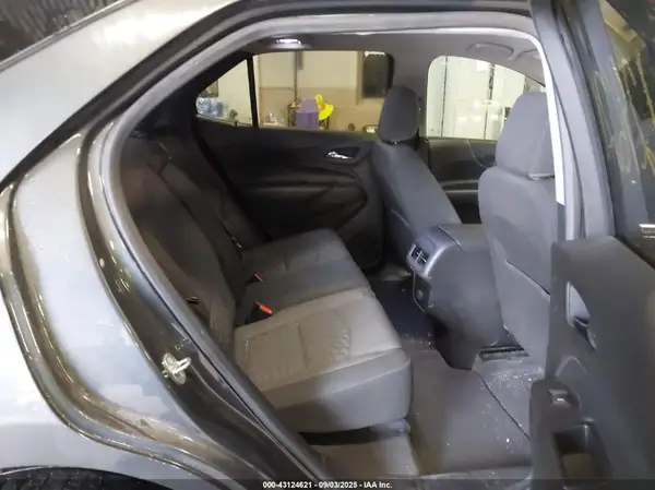 3GNAXJEV3JL104133 2018 CHEVROLET EQUINOX - Image 8