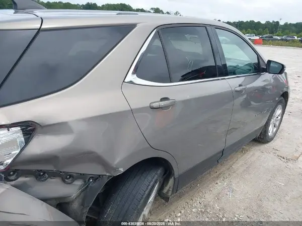 3GNAXJEV3JL115004 2018 CHEVROLET EQUINOX - Image 8