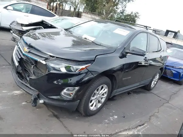 3GNAXJEV3JL128089 2018 CHEVROLET EQUINOX - Image 2