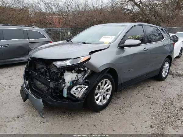 3GNAXJEV3JL140629 2018 CHEVROLET EQUINOX - Image 2