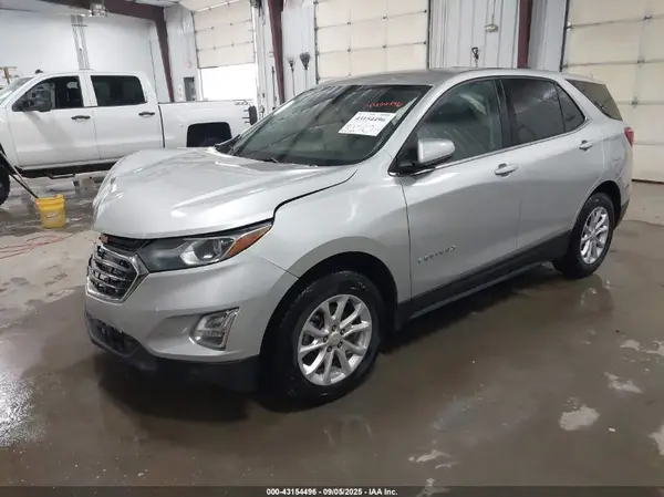 3GNAXJEV3JS518521 2018 CHEVROLET EQUINOX - Image 2