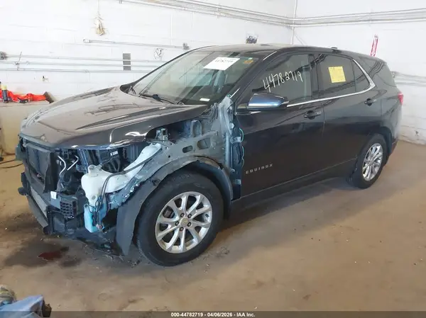 3GNAXJEV3JS527428 2018 CHEVROLET EQUINOX - Image 2