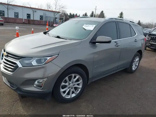 3GNAXJEV3JS584163 2018 CHEVROLET EQUINOX - Image 2