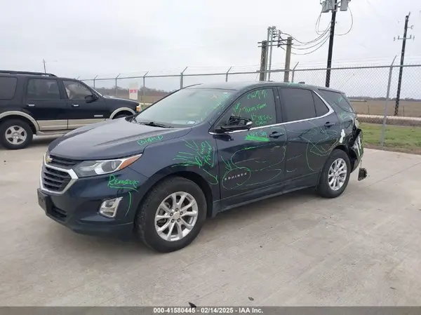 3GNAXJEV3JS589136 2018 CHEVROLET EQUINOX - Image 2