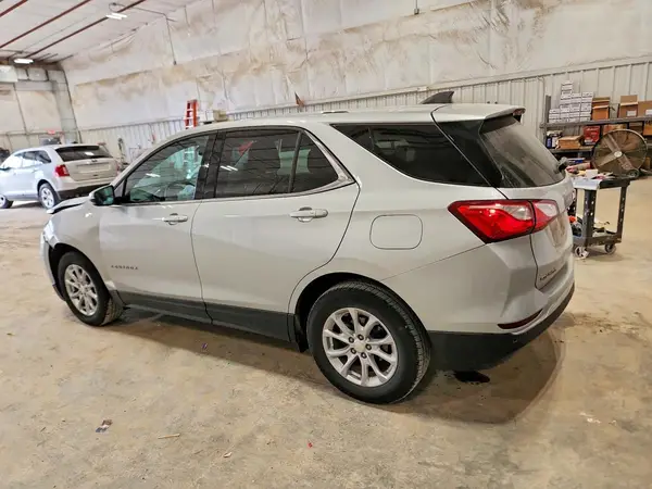 3GNAXJEV3JS625049 2018 CHEVROLET EQUINOX - Image 2