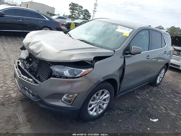 3GNAXJEV3JS636925 2018 CHEVROLET EQUINOX - Image 2