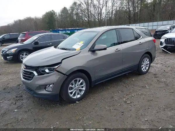 3GNAXJEV3JS637217 2018 CHEVROLET EQUINOX - Image 2