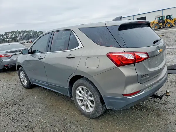 3GNAXJEV3JS644927 2018 CHEVROLET EQUINOX - Image 2