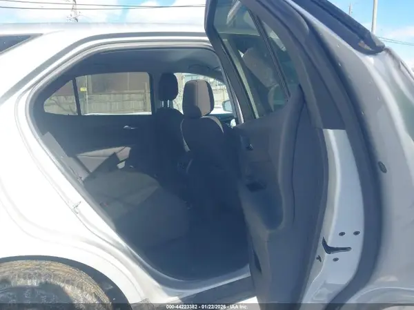 3GNAXJEV3KS633461 2019 CHEVROLET EQUINOX - Image 8