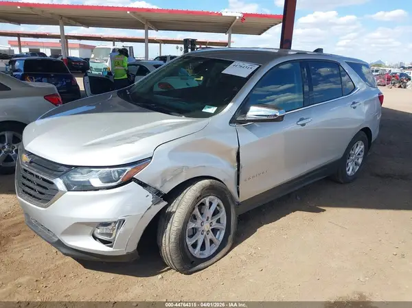 3GNAXJEV3KS647215 2019 CHEVROLET EQUINOX - Image 2