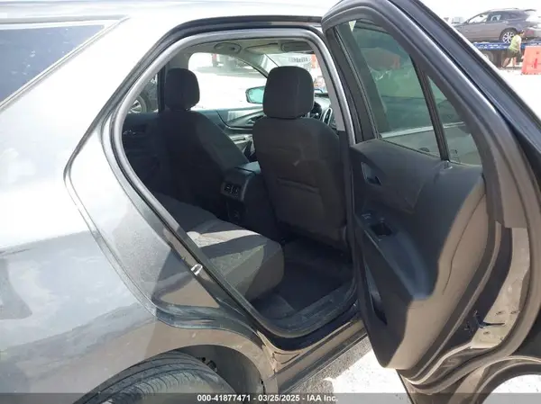 3GNAXJEV3KS648719 2019 CHEVROLET EQUINOX - Image 8