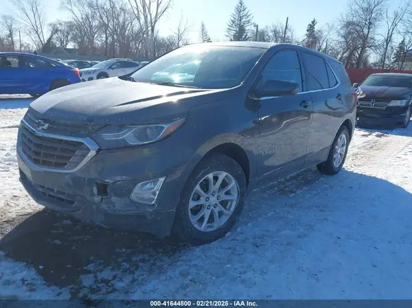 3GNAXJEV3LS639746 2020 CHEVROLET EQUINOX - Image 2