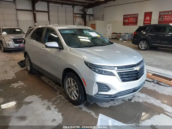 3GNAXJEV3NL212533 2022 CHEVROLET EQUINOX - Image 1