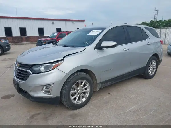 3GNAXJEV4JL102438 2018 CHEVROLET EQUINOX - Image 2