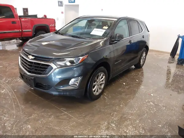 3GNAXJEV4JL102469 2018 CHEVROLET EQUINOX - Image 2