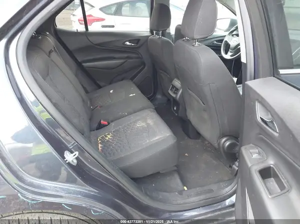 3GNAXJEV4JL105498 2018 CHEVROLET EQUINOX - Image 8