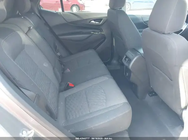 3GNAXJEV4JL105582 2018 CHEVROLET EQUINOX - Image 8