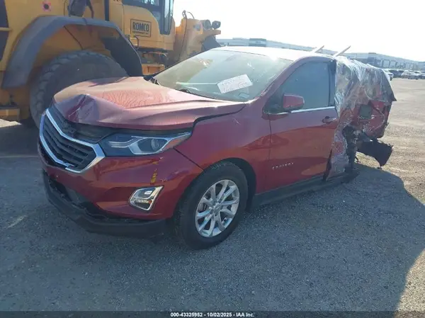 3GNAXJEV4JL105615 2018 CHEVROLET EQUINOX - Image 2