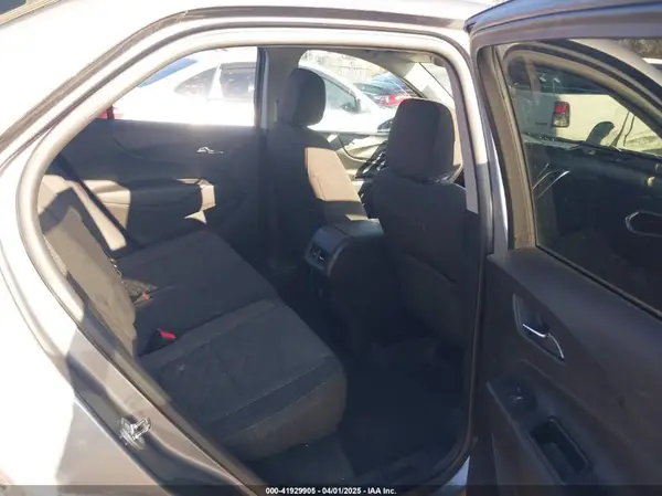 3GNAXJEV4JL128618 2018 CHEVROLET EQUINOX - Image 8