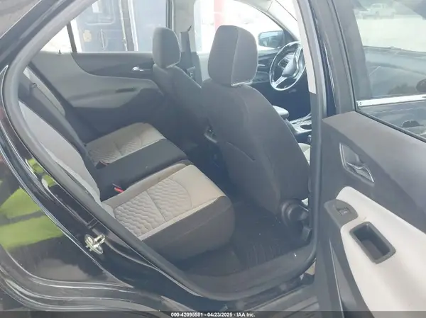 3GNAXJEV4JL130241 2018 CHEVROLET EQUINOX - Image 8