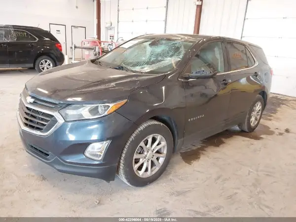 3GNAXJEV4JL164096 2018 CHEVROLET EQUINOX - Image 2