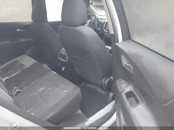 3GNAXJEV4JS502215 2018 CHEVROLET EQUINOX - Image 8