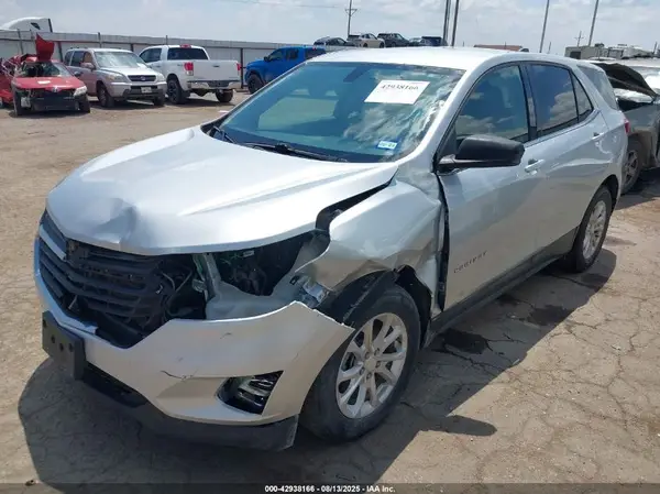 3GNAXJEV4JS536736 2018 CHEVROLET EQUINOX - Image 2