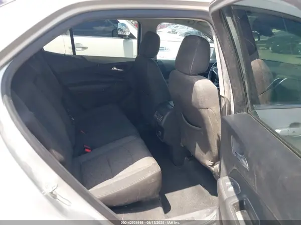 3GNAXJEV4JS536736 2018 CHEVROLET EQUINOX - Image 8
