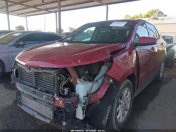 3GNAXJEV4JS559661 2018 CHEVROLET EQUINOX - Image 2