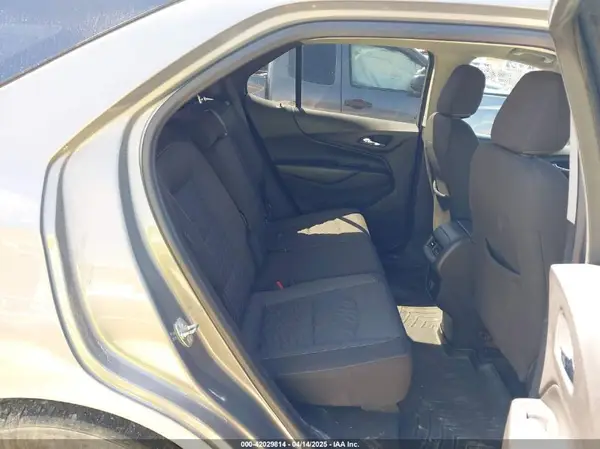 3GNAXJEV4JS561894 2018 CHEVROLET EQUINOX - Image 8