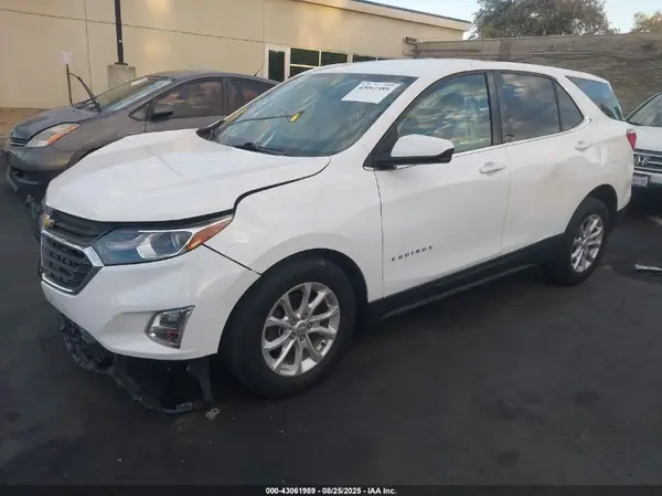 3GNAXJEV4JS576587 2018 CHEVROLET EQUINOX - Image 2