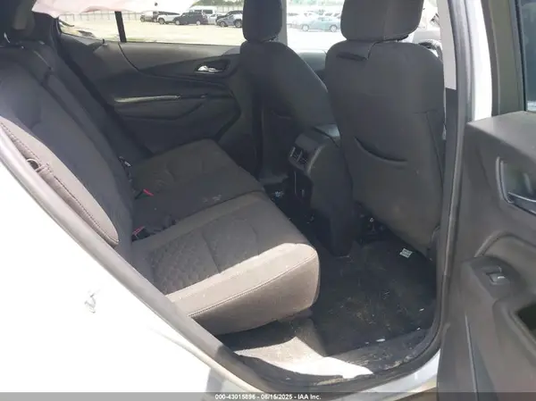 3GNAXJEV4JS583085 2018 CHEVROLET EQUINOX - Image 8