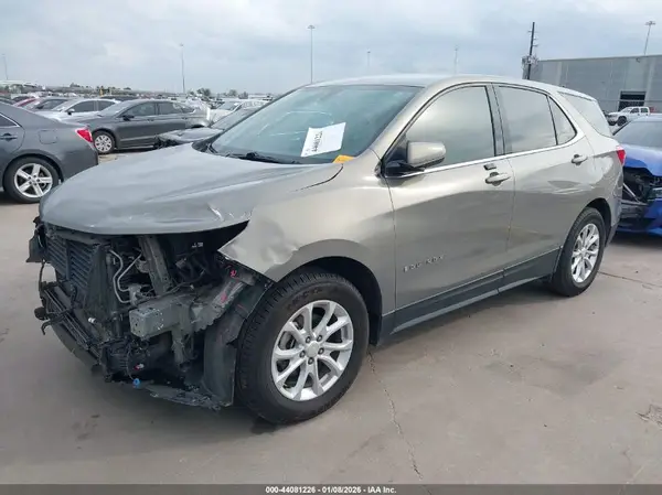 3GNAXJEV4JS588478 2018 CHEVROLET EQUINOX - Image 2