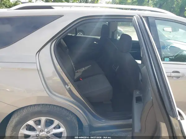 3GNAXJEV4JS593793 2018 CHEVROLET EQUINOX - Image 8