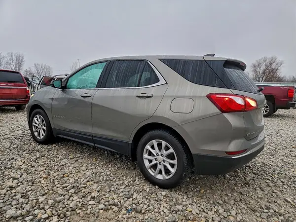 3GNAXJEV4JS596483 2018 CHEVROLET EQUINOX - Image 2