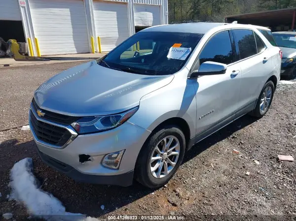 3GNAXJEV4JS621284 2018 CHEVROLET EQUINOX - Image 2