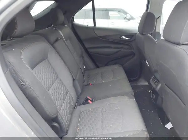 3GNAXJEV4JS621351 2018 CHEVROLET EQUINOX - Image 8