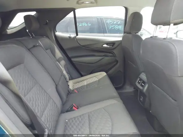 3GNAXJEV4KL310112 2019 CHEVROLET EQUINOX - Image 8