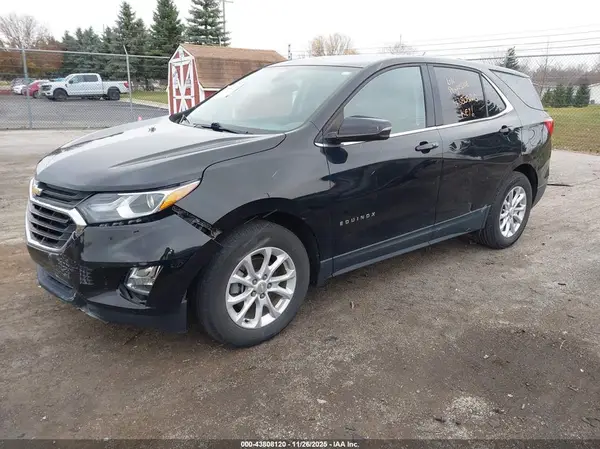 3GNAXJEV4KL330022 2019 CHEVROLET EQUINOX - Image 2