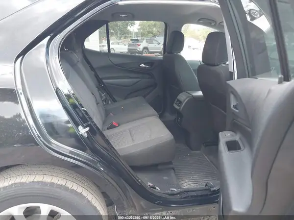 3GNAXJEV4KL339173 2019 CHEVROLET EQUINOX - Image 8