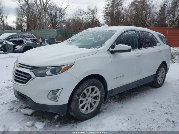 3GNAXJEV4KS634957 2019 CHEVROLET EQUINOX - Image 2