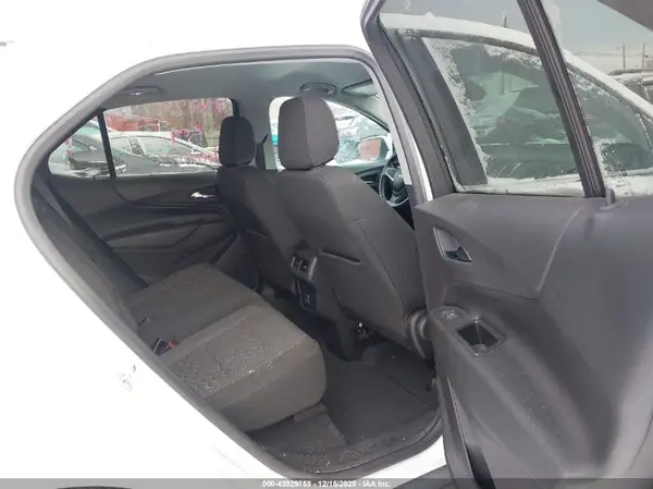 3GNAXJEV4KS634957 2019 CHEVROLET EQUINOX - Image 8