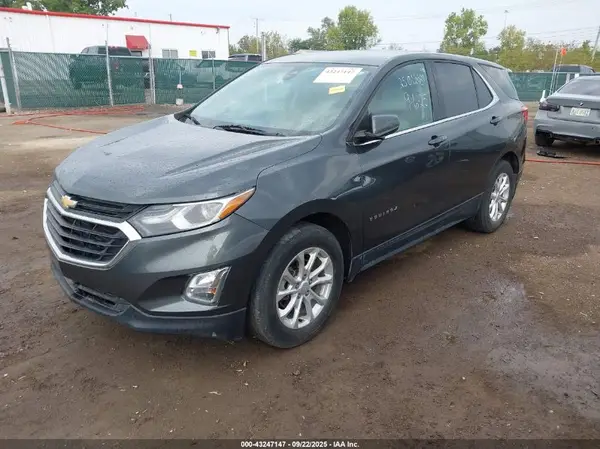 3GNAXJEV4LL336808 2020 CHEVROLET EQUINOX - Image 2