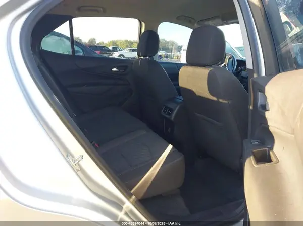 3GNAXJEV4LS680029 2020 CHEVROLET EQUINOX - Image 8