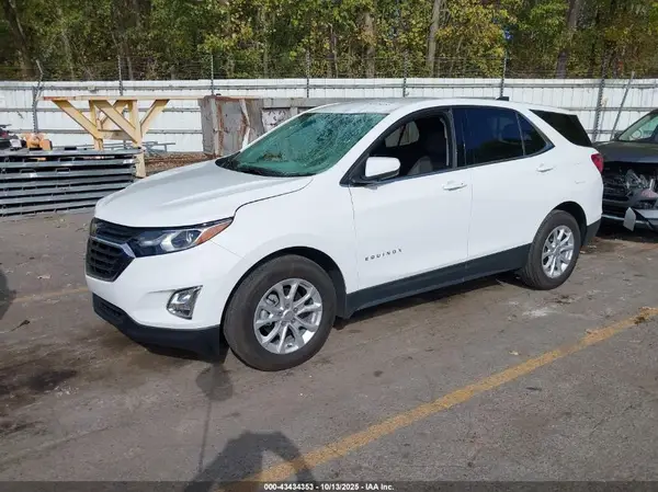 3GNAXJEV4LS727608 2020 CHEVROLET EQUINOX - Image 2
