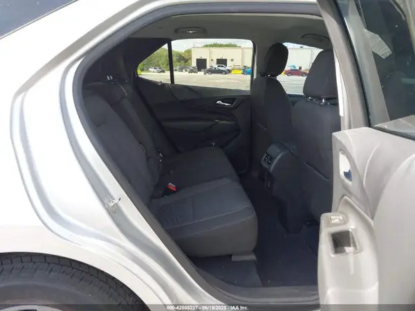 3GNAXJEV4MS161015 2021 CHEVROLET EQUINOX - Image 8
